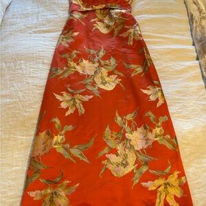 ELEANORA GARNETT Vintage Designer Gown 




 Dress